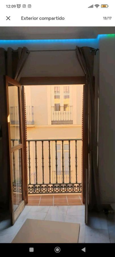 Habitacion Privada, Apartamento Centro Malaga Cerca De La Playa Екстер'єр фото